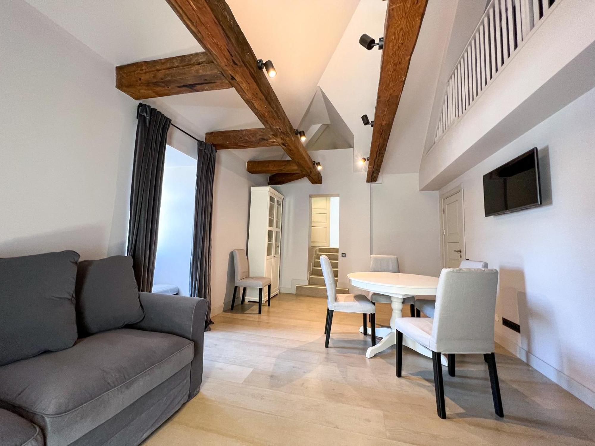 Old Attic Leilighet